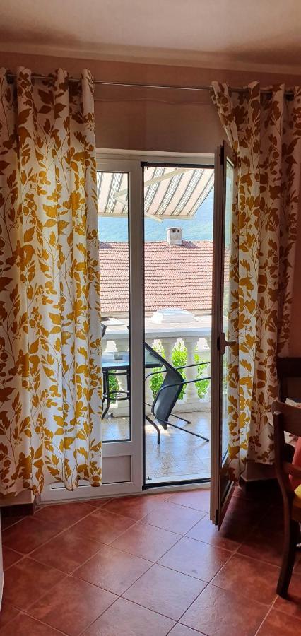 Lav Apartments Herceg Novi Esterno foto