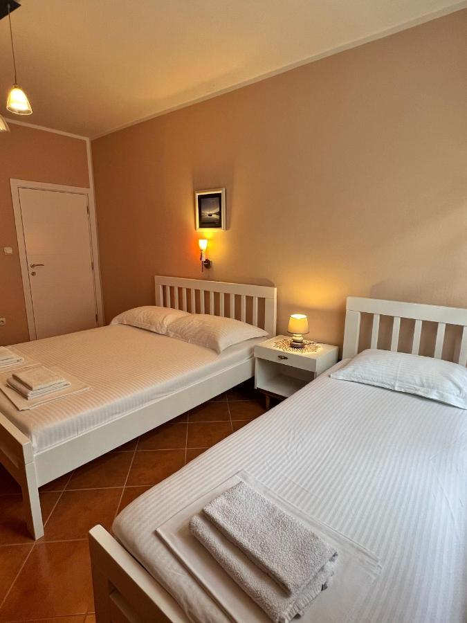 Lav Apartments Herceg Novi Esterno foto