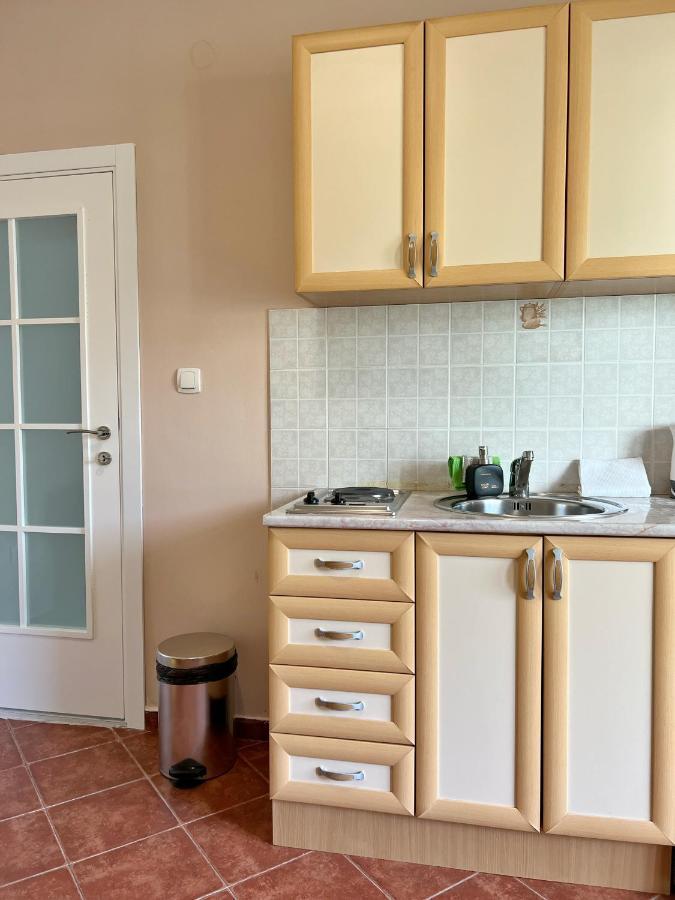 Lav Apartments Herceg Novi Esterno foto