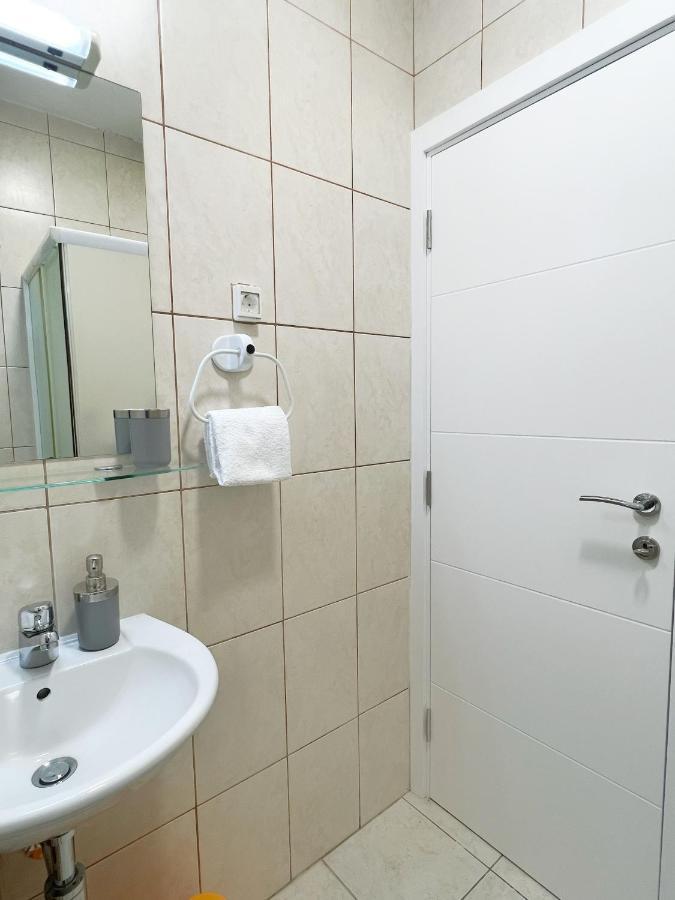 Lav Apartments Herceg Novi Esterno foto